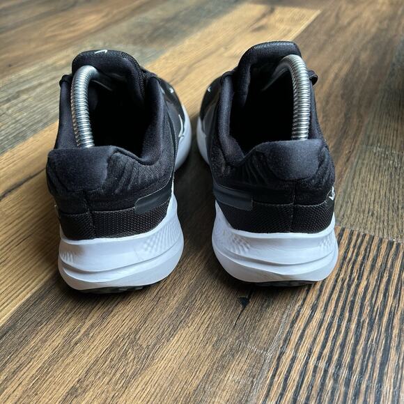 Nike Winflo 8 Black White Running Shoes Womens Size 8.5 DD9291-001 Lightweight - Picture 2 of 9